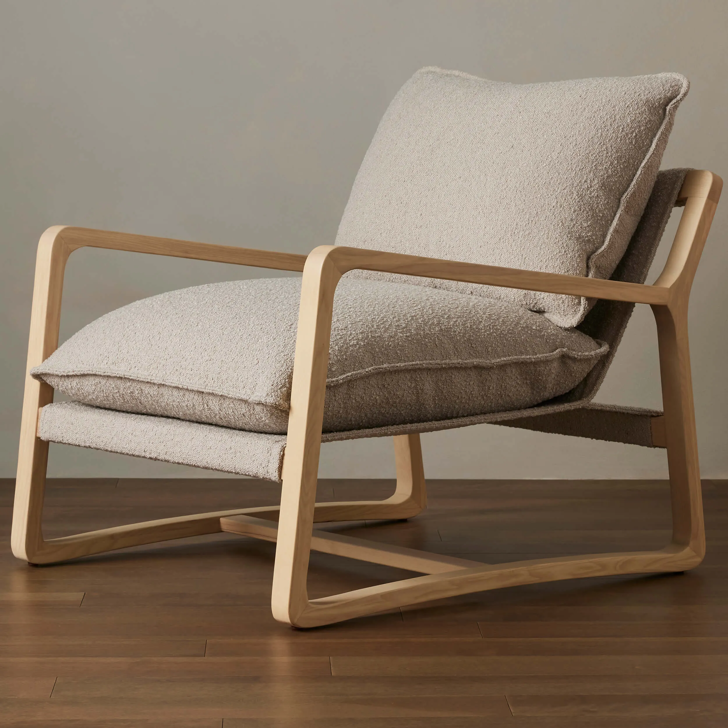 Ace Chair, Knoll Sand