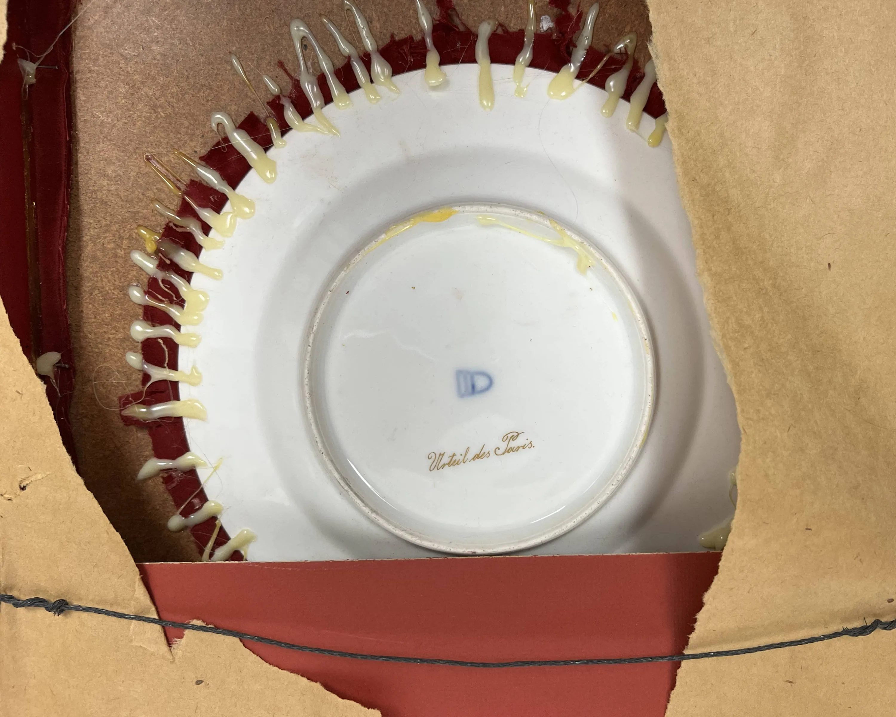 Antique Royal Vienna Porcelain Plate Judgment of Paris Beehive Mark