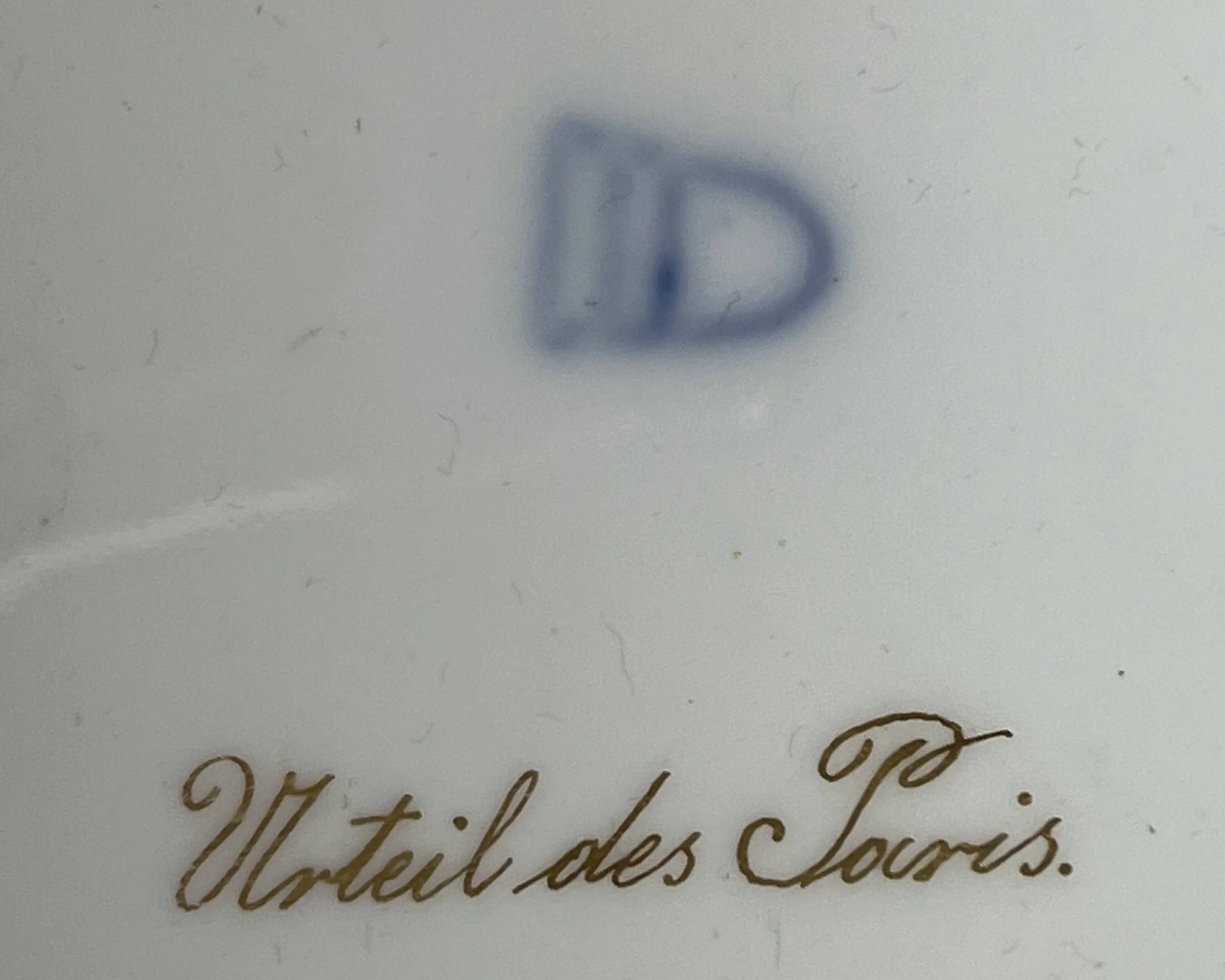 Antique Royal Vienna Porcelain Plate Judgment of Paris Beehive Mark