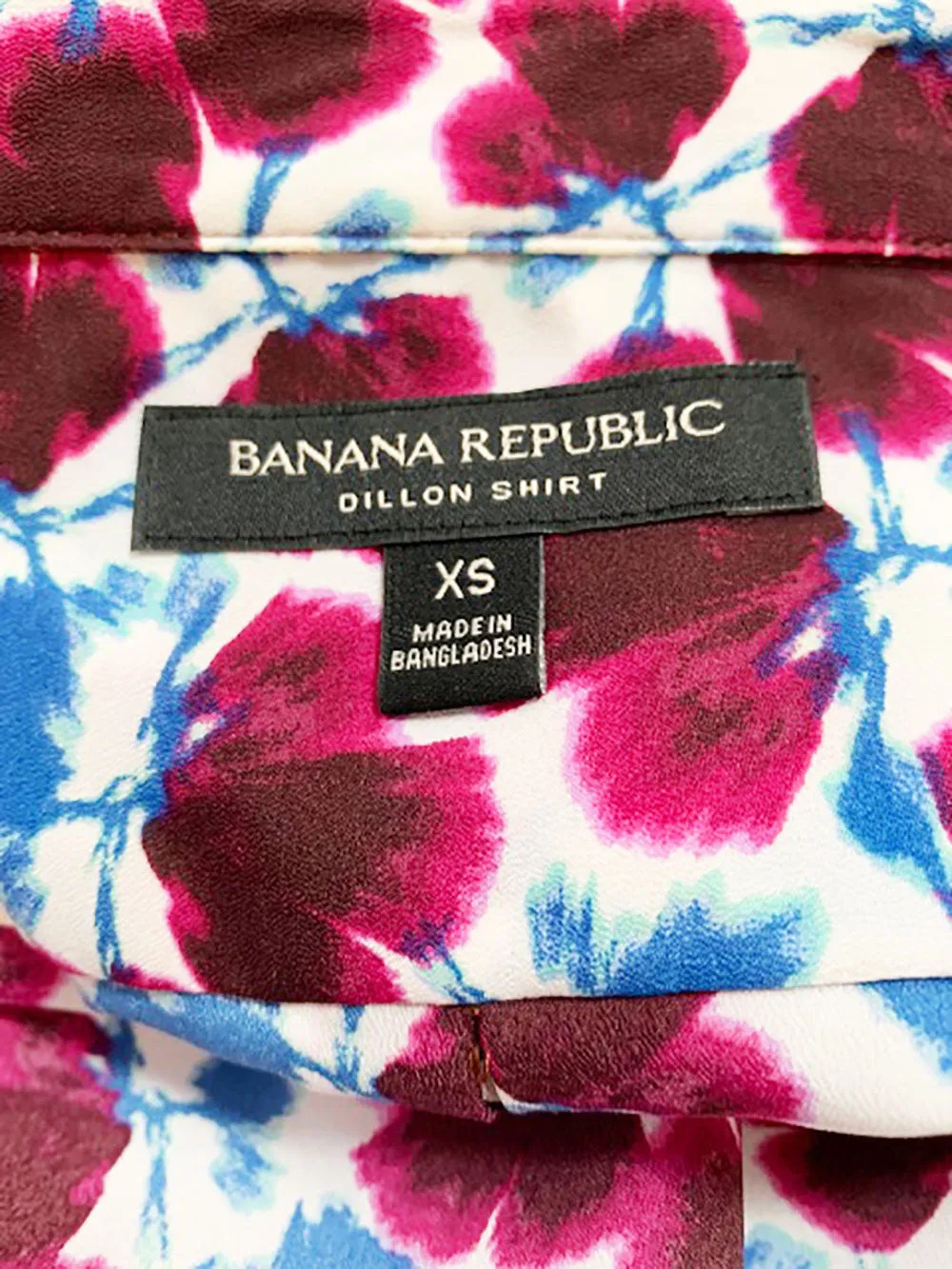 BANANA REPUBLIC