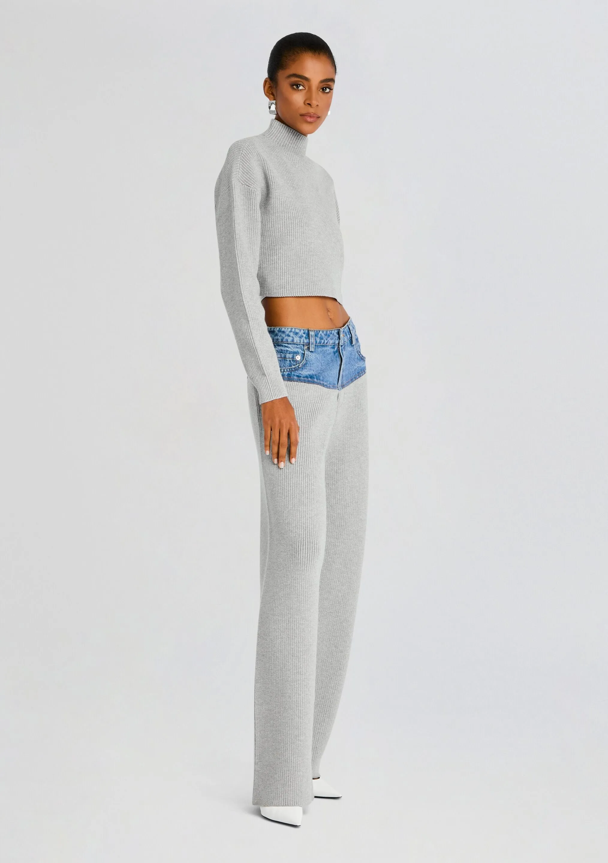 Sure! Here’s an optimized title for the Chani Knit Denim Pant:

Chani Womens Stretch Knit Denim Pants – Comfortable, Versatile, and Stylish Fit 

This title includes additional modifiers to enhance the products appeal and searchability.