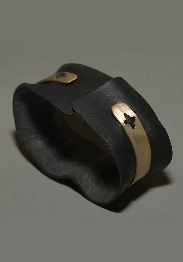 m.a  by Maurizio Amadei SILVER BAND CUFF WITH BLACK LEATHER