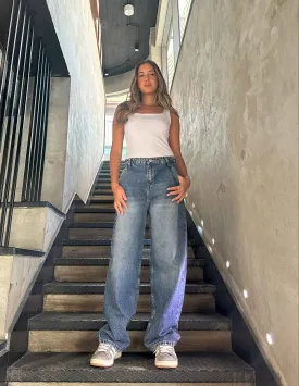 (Pre-Order) Skater - Mid Vintage Pink Jeans.