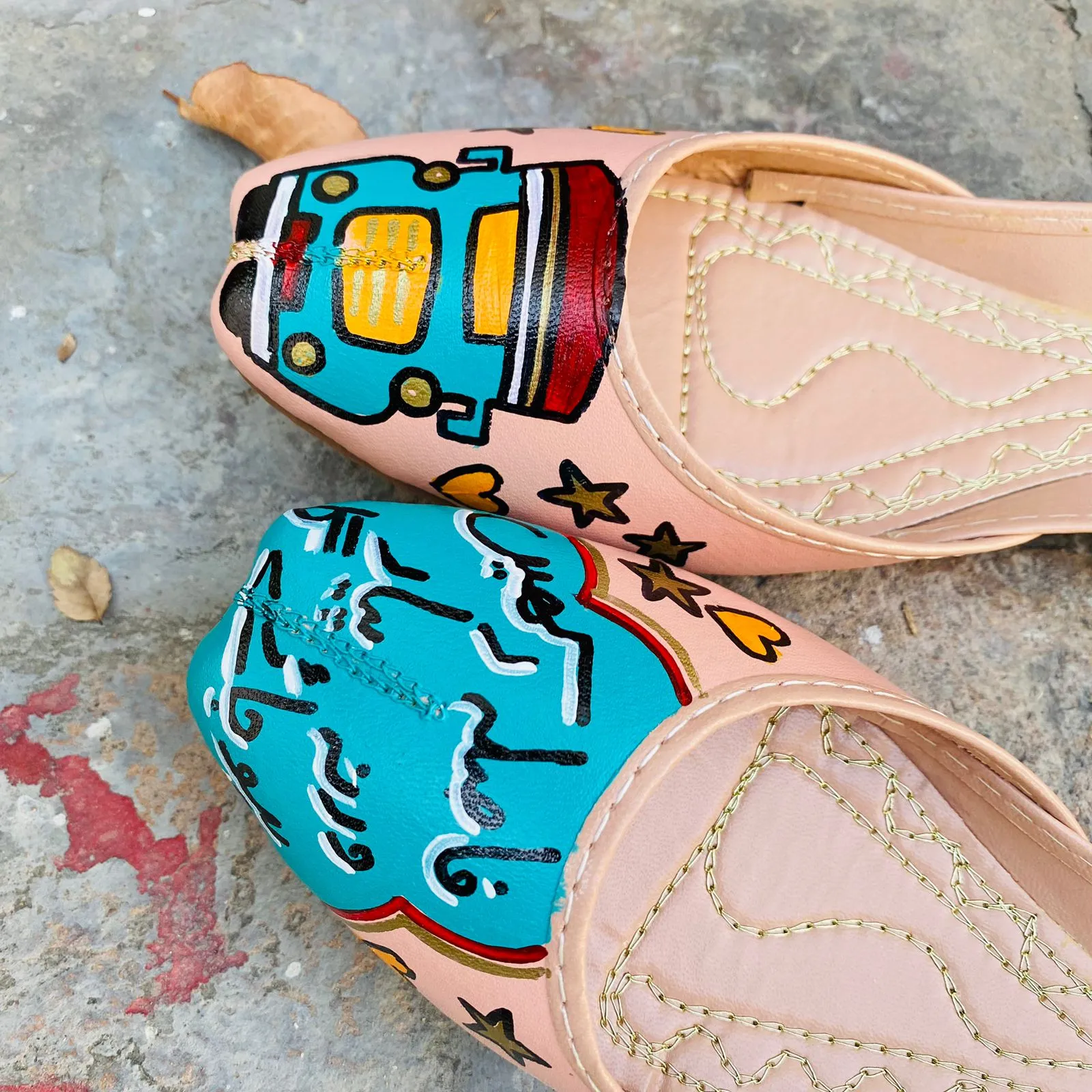 Track Art - Hand Painted Khussa